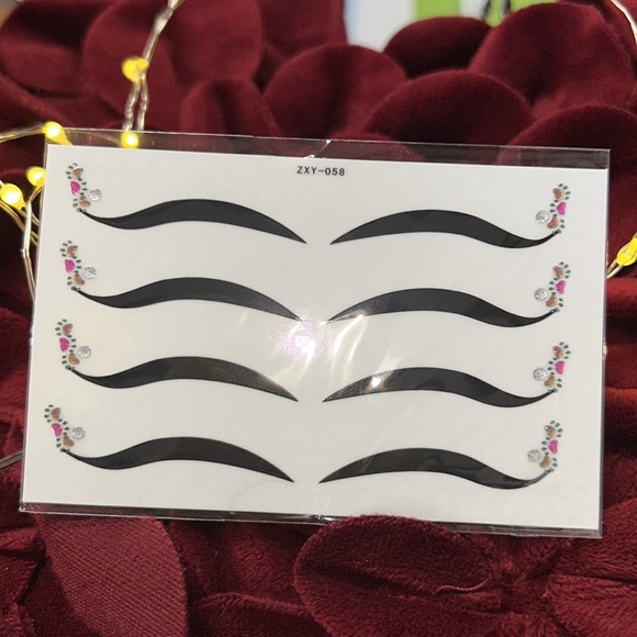 Easy Makeup 💄eye liner stickers - Picture 8 of 9